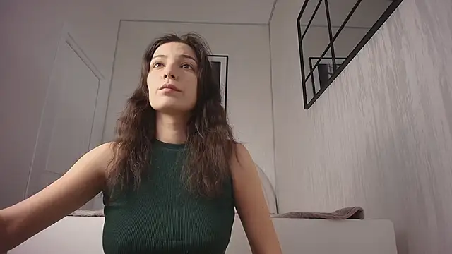 Anna Lewis online show from April 2026 06:37:02 AM