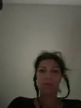 Anna Lewis online show from July 2026 07:41:01 AM