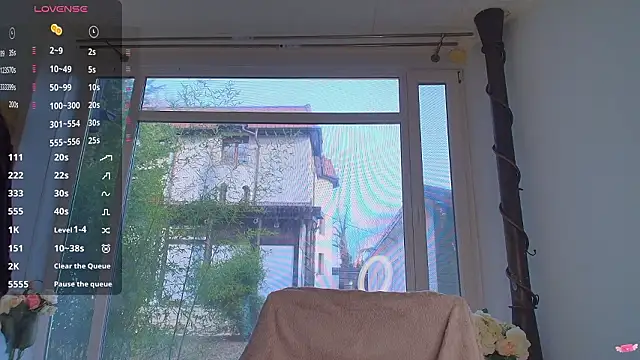 Anna Lewis online show from March 2026 06:25:02 AM