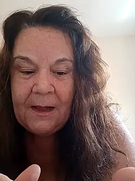Yaya Mineira online show from March 2025 01:19:02 PM