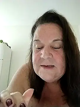 Yaya Mineira online show from September 2025 05:49:01 PM