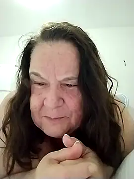 Yaya Mineira online show from October 2025 09:47:01 PM