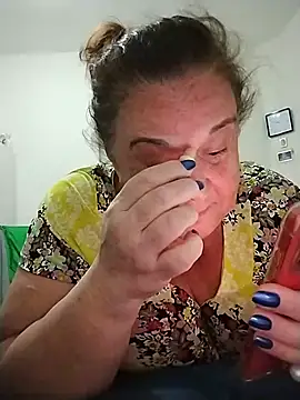 Yaya Mineira online show from November 2025 01:50:01 AM