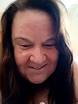 Yaya Mineira online show from March 2025 05:27:02 PM