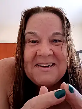 Yaya Mineira online show from February 2025 12:37:01 PM