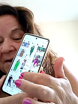 Yaya Mineira online show from February 2025 12:34:01 PM