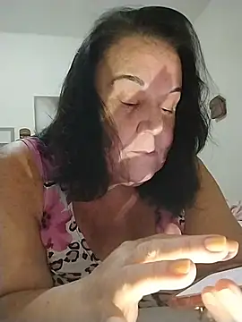 Snapshot of Yaya_Mineira chatting on May 2026 11:14:01 PM Yaya Mineira online show from May 2026 11:14:01 PM