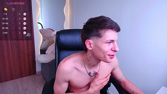 harrisoncuper online show from December 2024 09:11:01 PM