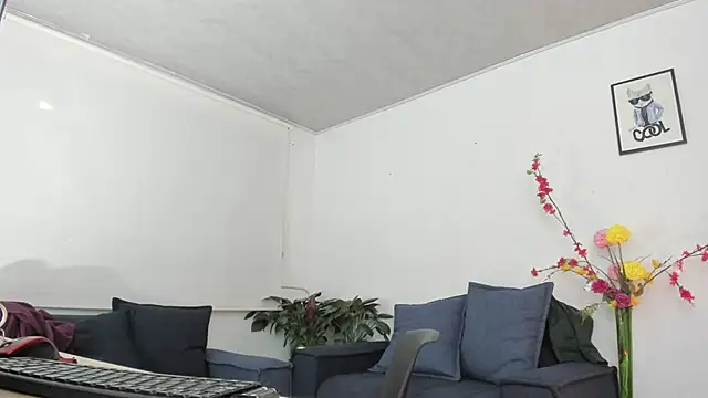 alicia rouusel online show from November 2025 12:36:02 AM