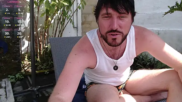 Snapshot of mr_smithh91 chatting on June 2026 06:19:02 AM mr smithh91 online show from June 2026 06:19:02 AM