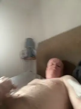 locallad88 online show from April 2026 04:14:02 PM