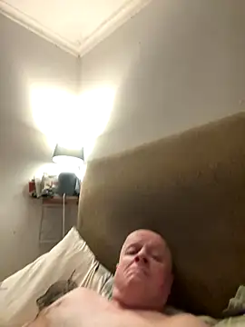 locallad88 online show from October 2025 11:16:02 PM