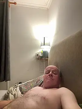 locallad88 online show from October 2025 09:28:02 PM