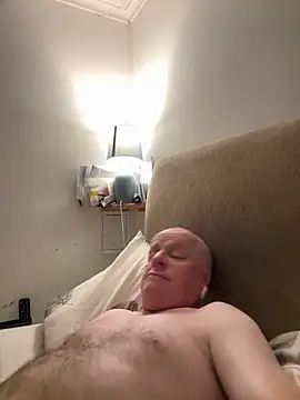 locallad88 online show from September 2025 09:26:02 PM