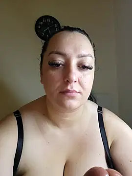 mihaelaa online show from November 2025 06:25:01 AM