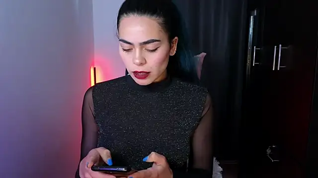 Snapshot of sexyladyy_ chatting on October 2025 10:57:01 PM sexyladyy online show from October 2025 10:57:01 PM