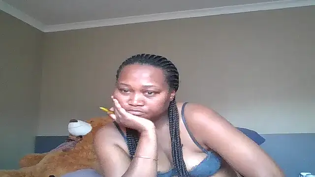 Snapshot of EbonySeductressx chatting on September 2025 02:12:01 PM EbonySeductressx online show from September 2025 02:12:01 PM