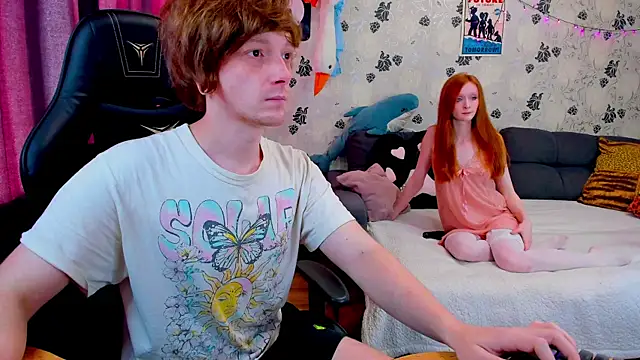 Snapshot of lakmsrrrmrrr chatting on February 2025 09:43:02 AM lakmsrrrmrrr online show from February 2025 09:43:02 AM