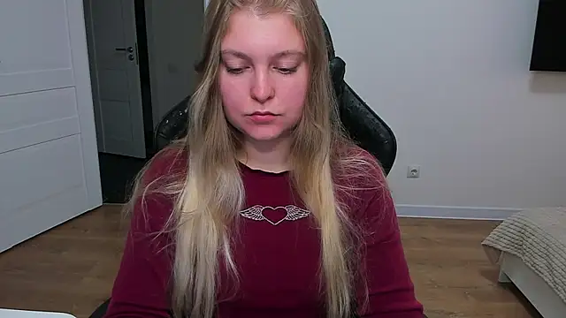stacy miracle online show from September 2025 03:18:02 PM