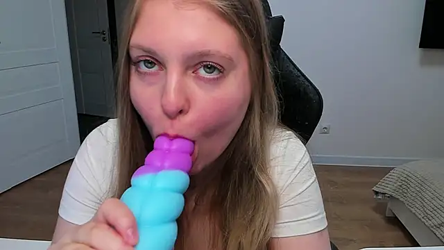 stacy miracle online show from April 2026 05:03:01 PM