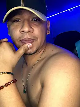 Dominik ozz online show from January 2026 03:54:01 AM