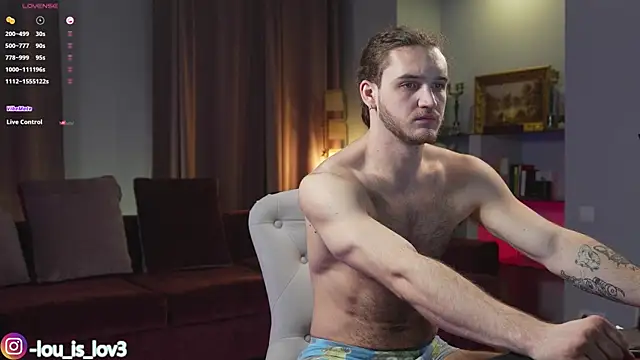 Snapshot of Louis_Karlos chatting on December 2025 04:28:02 AM Louis Karlos online show from December 2025 04:28:02 AM