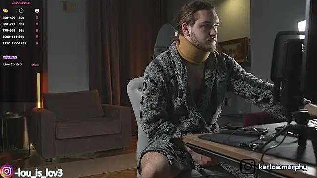 Snapshot of Louis_Karlos chatting on November 2025 04:05:02 AM Louis Karlos online show from November 2025 04:05:02 AM