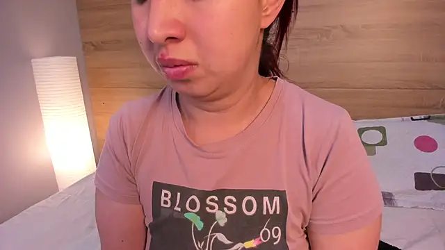 madelaine blosson online show from March 2026 10:16:01 AM