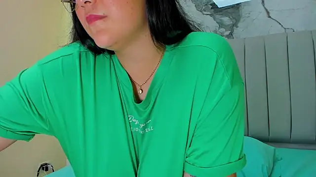 MAGIEVANS1 online show from March 2025 03:40:01 PM