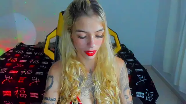 Snapshot of barbiee_05 chatting on May 2026 11:56:02 PM barbiee 05 online show from May 2026 11:56:02 PM
