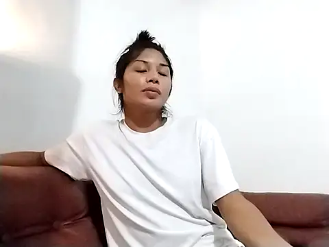 Snapshot of MaxxineMorenaTs chatting on December 2025 08:36:01 PM MaxxineMorenaTs online show from December 2025 08:36:01 PM