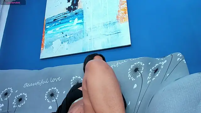 Snapshot of _Valeria_Brown chatting on November 2025 08:23:02 PM Valeria Brown online show from November 2025 08:23:02 PM