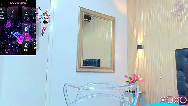 Snapshot of _Valeria_Brown chatting on November 2025 08:42:01 PM Valeria Brown online show from November 2025 08:42:01 PM