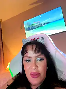 Snapshot of Lolaley2 chatting on December 2025 04:30:01 PM Lolaley2 online show from December 2025 04:30:01 PM