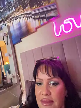 Snapshot of Lolaley2 chatting on November 2025 07:30:01 AM Lolaley2 online show from November 2025 07:30:01 AM