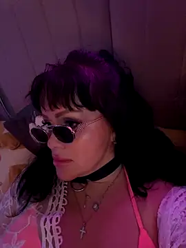 Snapshot of Lolaley2 chatting on October 2025 06:03:01 AM Lolaley2 online show from October 2025 06:03:01 AM