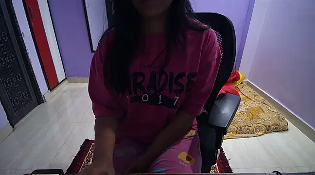 Snapshot of BabyNaina chatting on January 2025 06:04:02 PM BabyNaina online show from January 2025 06:04:02 PM