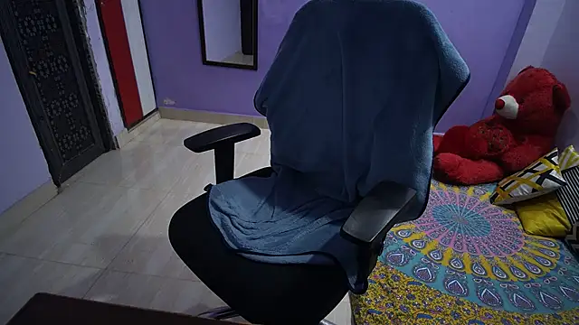 BabyNaina online show from October 2025 06:26:01 PM