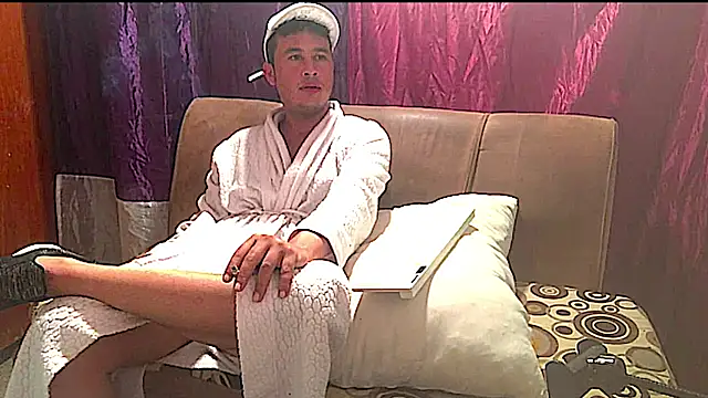 Snapshot of camilovaron chatting on February 2025 09:17:01 PM camilovaron online show from February 2025 09:17:01 PM