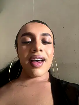 sweetcata23 online show from November 2025 02:44:02 PM