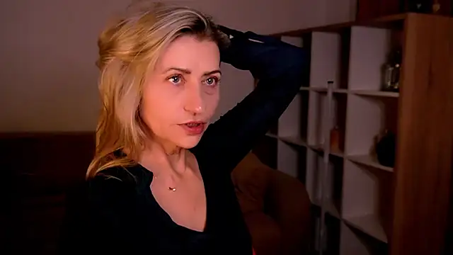 ZoeGrant online show from March 2026 07:29:02 PM