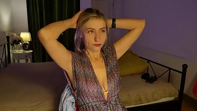 ZoeGrant online show from January 2026 07:10:02 PM