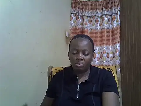 Ebonyceline online show from October 2025 01:18:01 AM