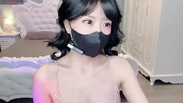 Mya Lee online show from January 2026 04:43:02 PM