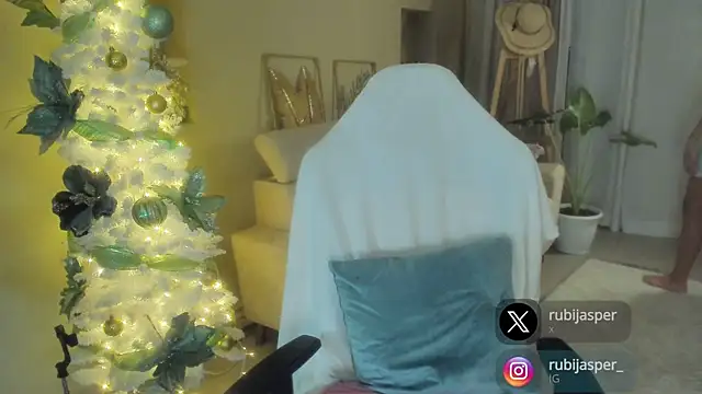 Snapshot of missrubijasper chatting on January 2025 02:27:02 AM missrubijasper online show from January 2025 02:27:02 AM