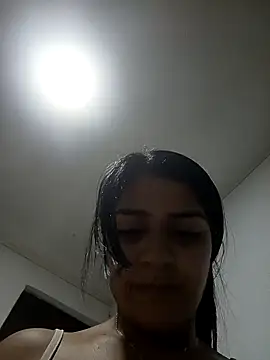 Snapshot of AnnRosse18 chatting on February 2025 02:56:02 AM AnnRosse18 online show from February 2025 02:56:02 AM