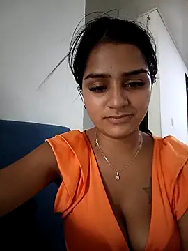 Snapshot of AnnRosse18 chatting on February 2025 09:17:02 PM AnnRosse18 online show from February 2025 09:17:02 PM