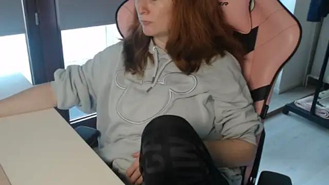 Exotic-Desire online show from October 2025 07:42:02 AM