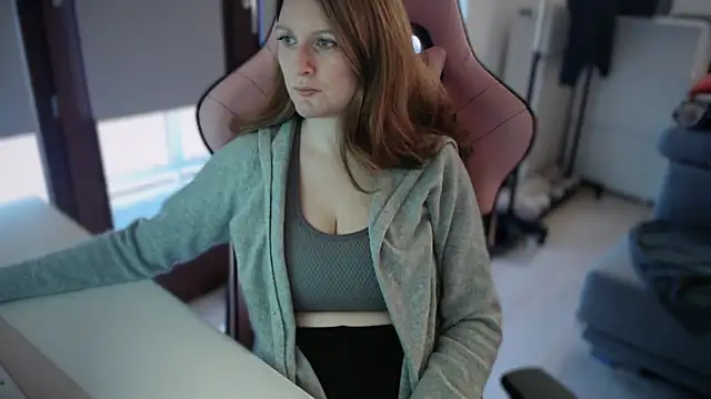 Snapshot of Exotic-Desire chatting on January 2026 09:38:02 AM Exotic-Desire online show from January 2026 09:38:02 AM