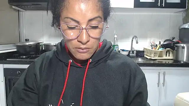 kateleyagrey online show from March 2026 12:27:02 AM